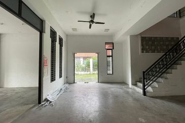 Jalan Kampung Pandan