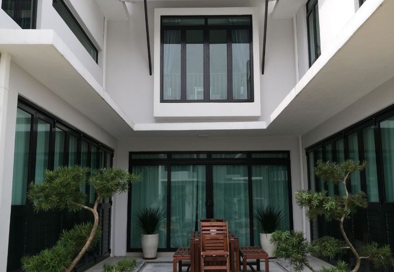 Shah Alam Garinia Elmina Gardens Elmina East Double Storey Terrace House