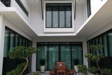 Shah Alam Garinia Elmina Gardens Elmina East Double Storey Terrace House