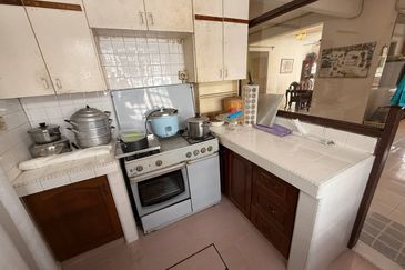 Taman Desa Keramat AU2