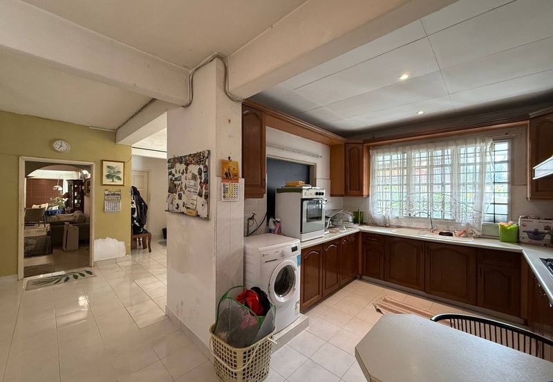 Taman Desa Keramat AU2