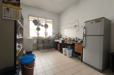 Taman Mawar, Bandar Baru Salak Tinggi