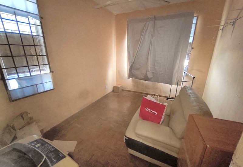 Taman Mawar, Bandar Baru Salak Tinggi