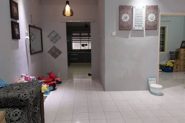 Rumah Pangsa Impian, Bandar Saujana Putra