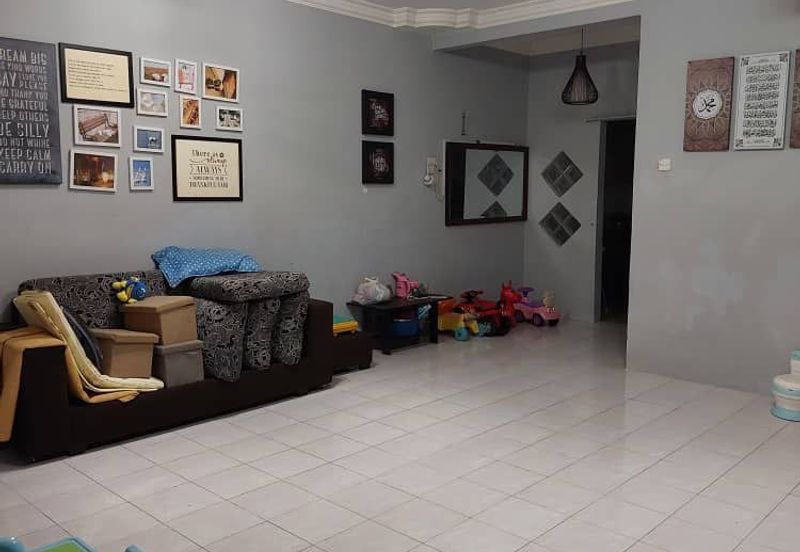 Rumah Pangsa Impian, Bandar Saujana Putra