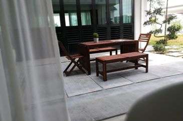 Garinia Elmina Gardens