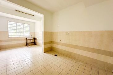 Kampung Sungai Tangkas