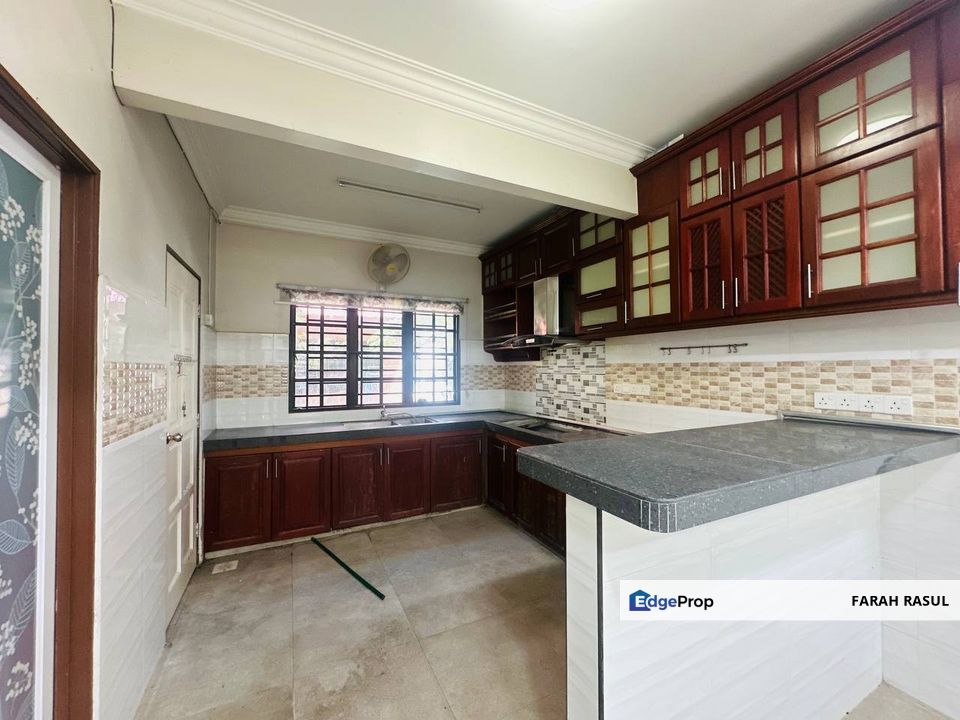 Bandar Baru Bangi Seksyen 7 Double Storey Renovated Terrace House, Selangor, Bangi