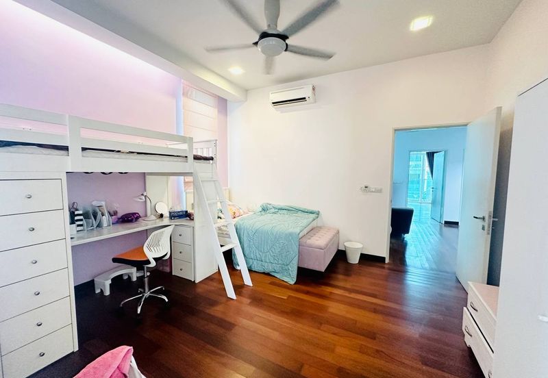 Clover Garden Residences