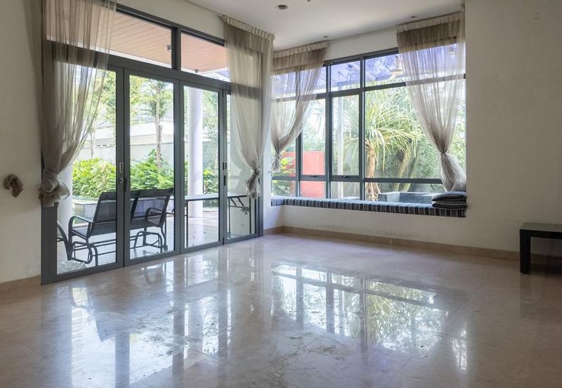 The Residence, Mont Kiara