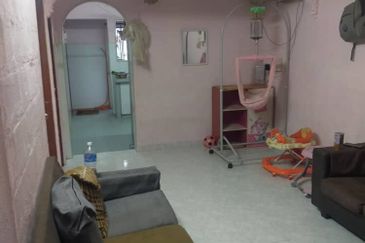 Penang Sungai Dua Flat Hamna 