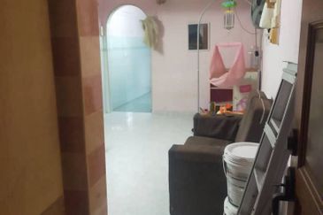 Penang Sungai Dua Flat Hamna 