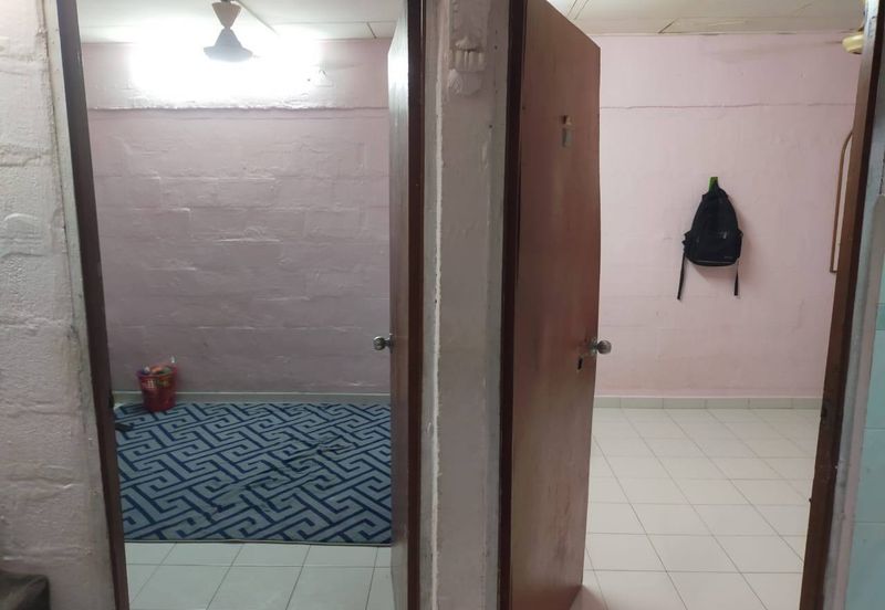 Penang Sungai Dua Flat Hamna 