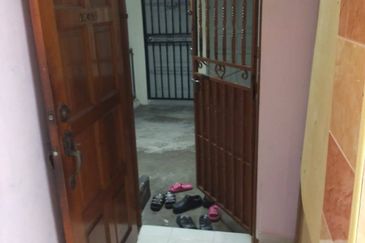 Penang Sungai Dua Flat Hamna 