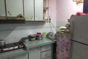 Penang Sungai Dua Flat Hamna 