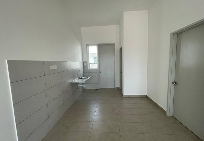 Sepang Double Storey House Saujana KLIA Primrose 4B1