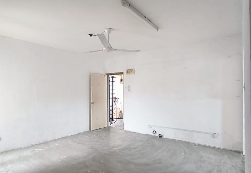 Seri Kembangan Taman Lestari Perdana Apartment Sri Indah