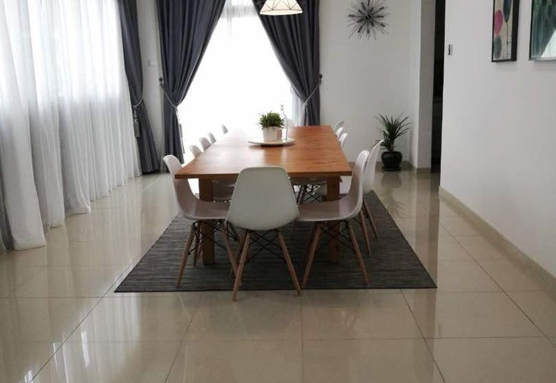 Garinia Elmina Gardens