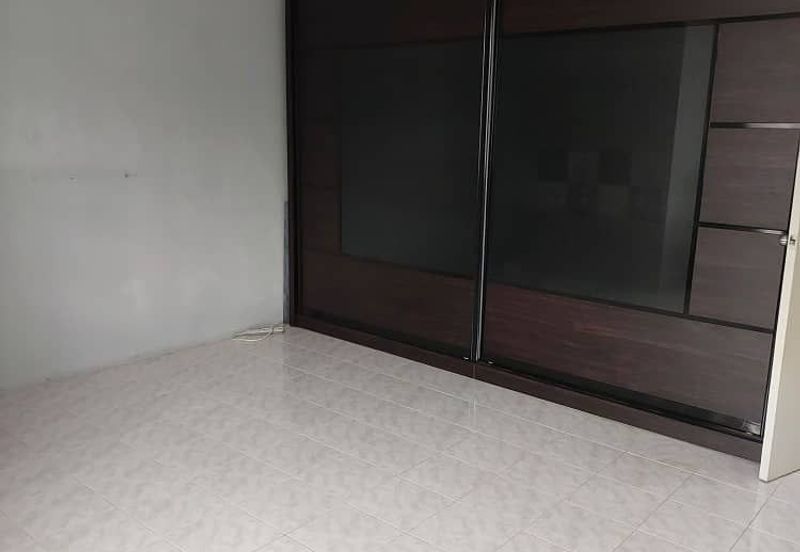 Jalan SP 4 @ Bandar Saujana Putra