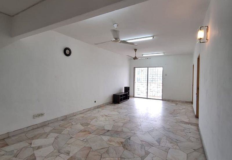 Desa View Towers Apartment