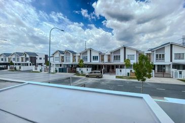 Acorus @ Setia Ecohill 2