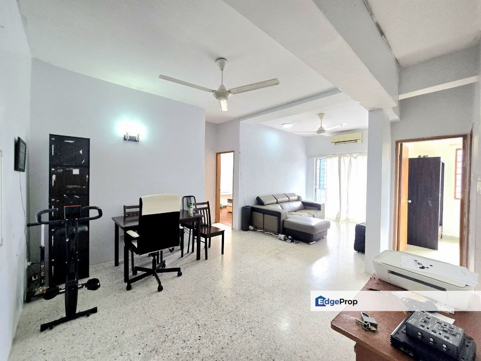 Kenari Court Apartment Pandan Indah, Ampang Selangor Walking Distance LRT chempaka, Kuala Lumpur, Ampang