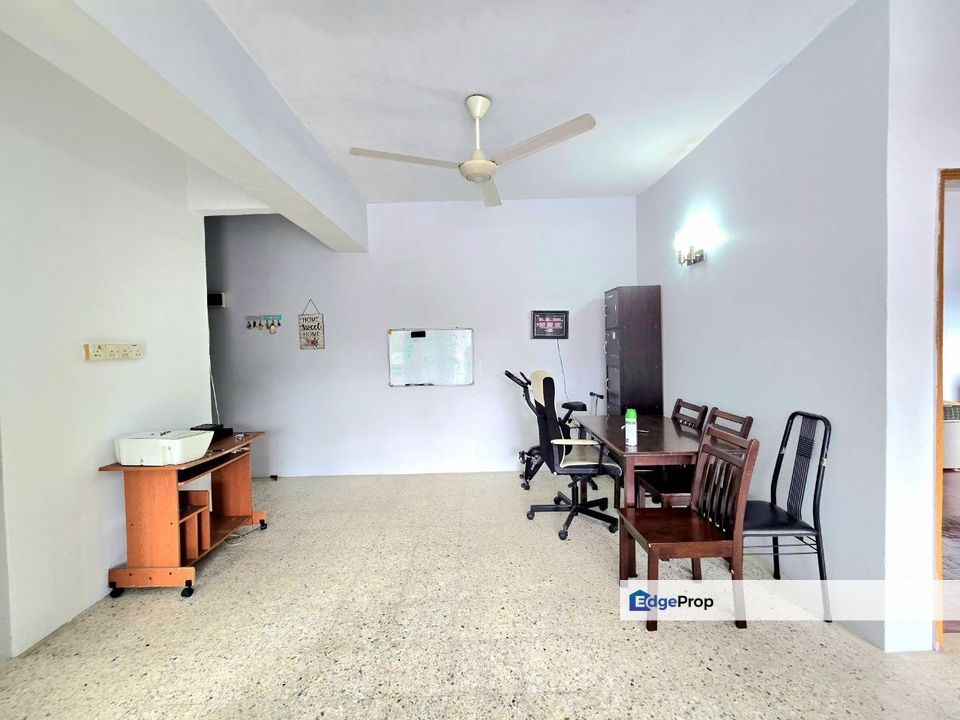 Kenari Court Apartment Pandan Indah, Ampang Selangor Walking Distance LRT chempaka, Kuala Lumpur, Ampang