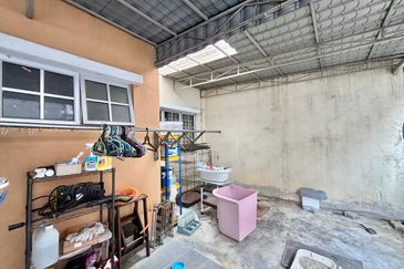 Jalan Suakasih @ Tun Hussein Onn