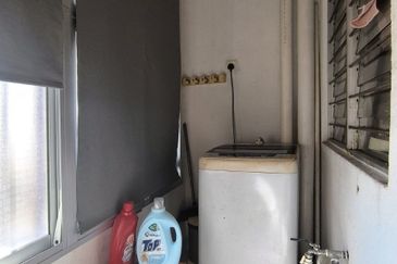 Putra Suria Residency Apartment