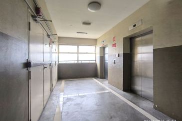 Putra Suria Residency Apartment