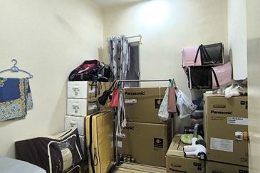 Putra Suria Residency Apartment