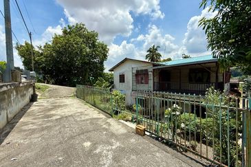Rumah Murah Kampung Ladang Baru Kuang