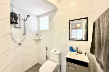 Desa View Towers Apartment