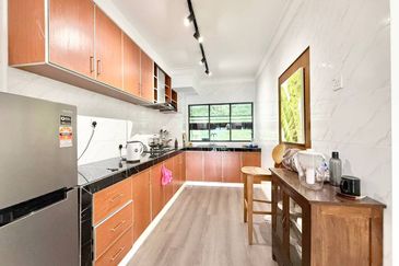 Desa View Towers Apartment