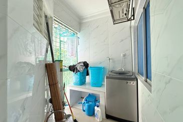 Desa View Towers Apartment