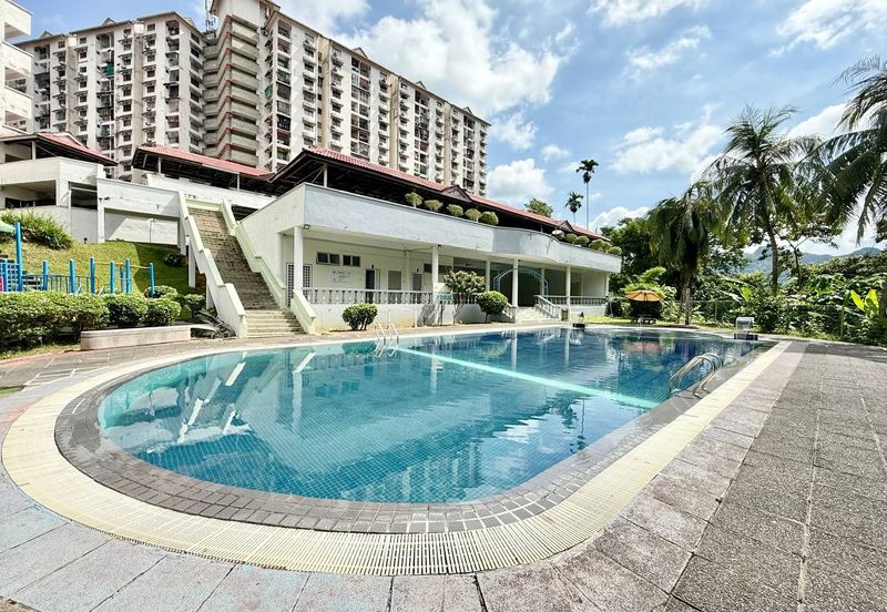 Desa View Towers Apartment