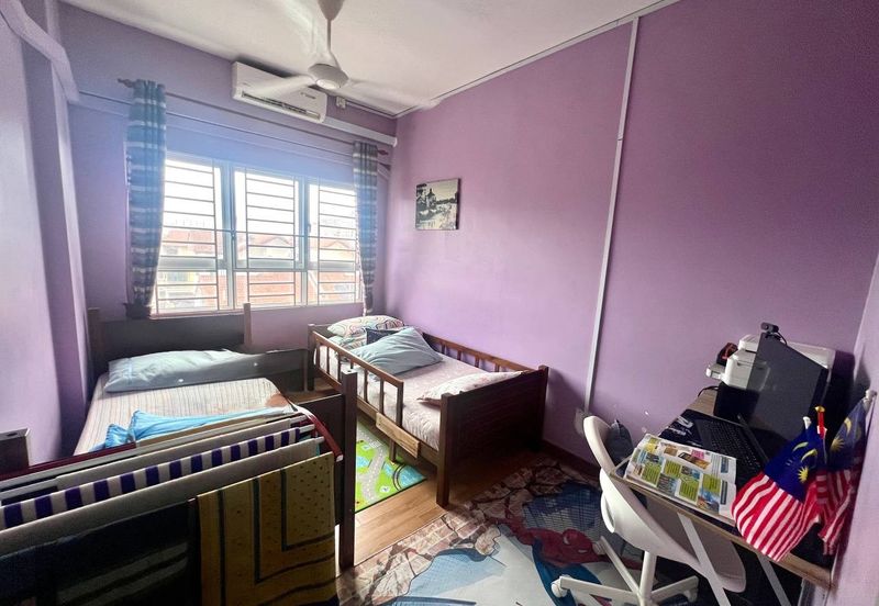 Pangsapuri Taming Mutiara