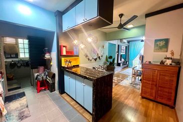 Pangsapuri Taming Mutiara