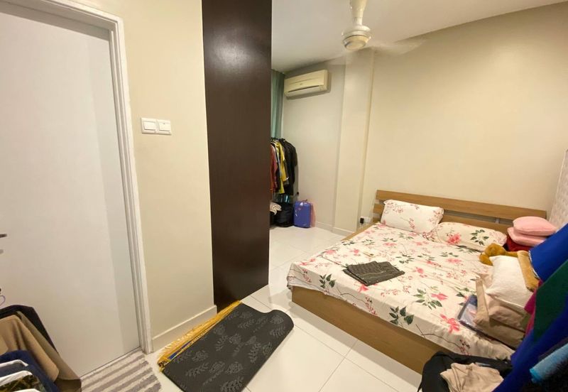 Avenue 6, Bandar Tun Hussein Onn