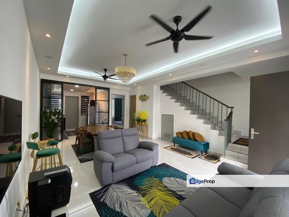 Taman M Aruna, Saujana Rawang Double Storey Terrance For Sale Fully Furnish, Selangor, Rawang