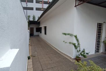 Kampung Baru Air Panas