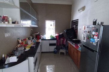 Kampung Baru Air Panas