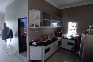 Kampung Baru Air Panas