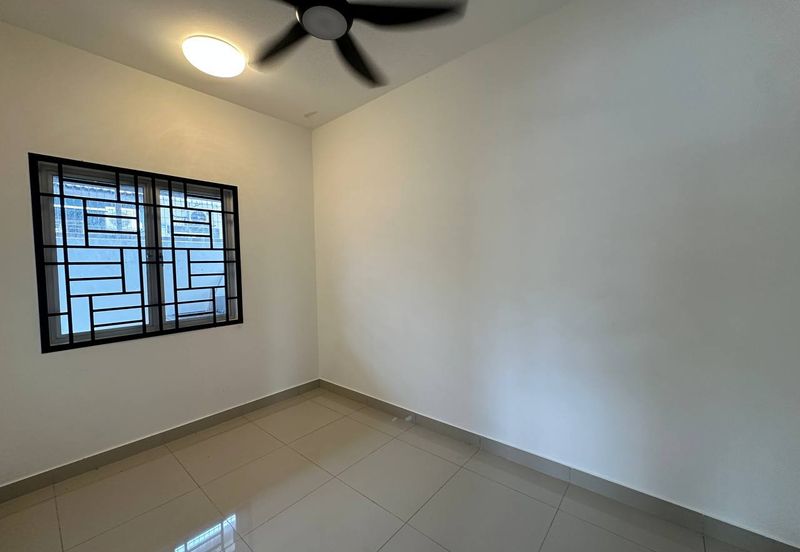 Albury at Mahkota Hills