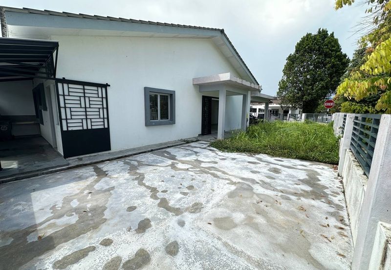 Albury at Mahkota Hills