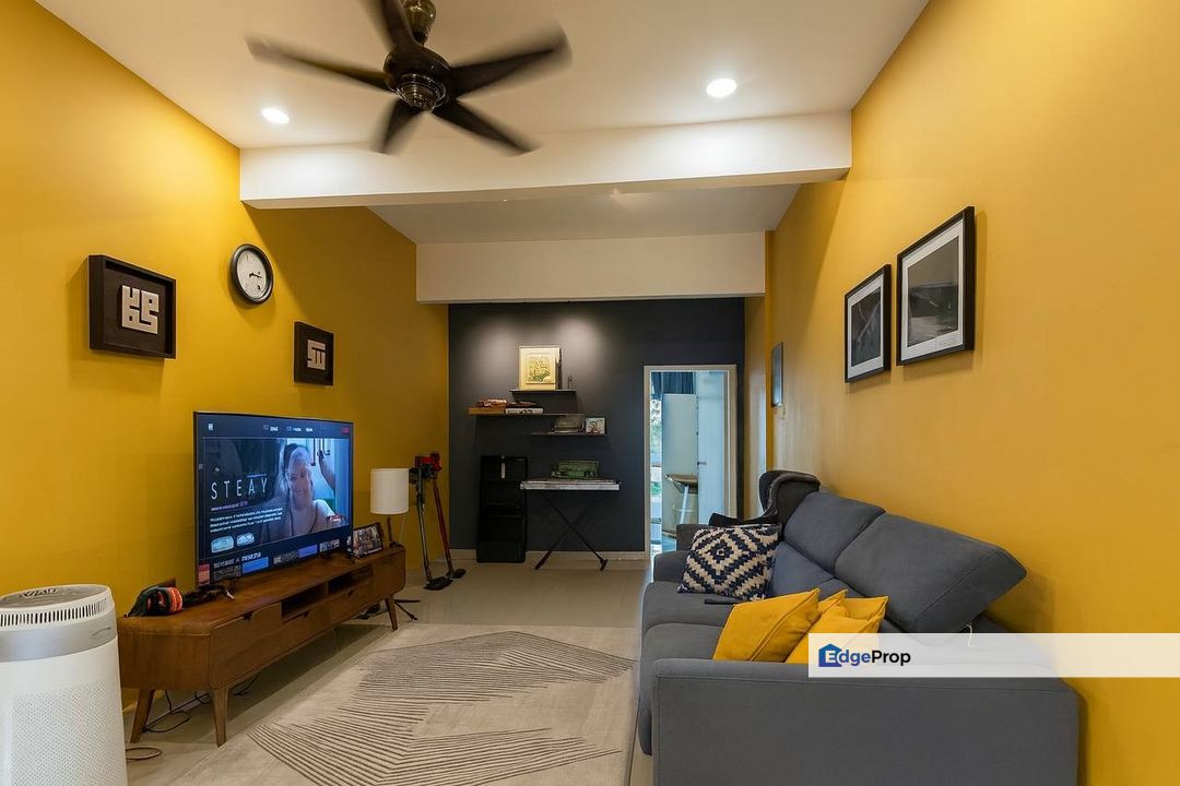 CASA BLUEBELL TOWNHOUSE, CYBERSOUTH @ DENGKIL, Selangor, Dengkil