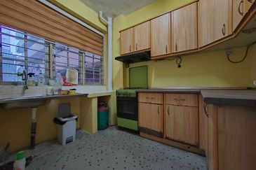 Flat PKNS, Kampung Baru