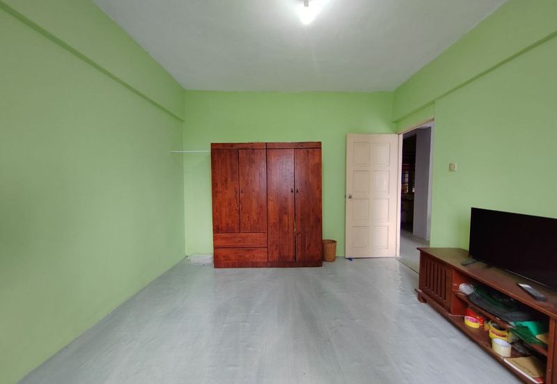 Flat PKNS, Kampung Baru