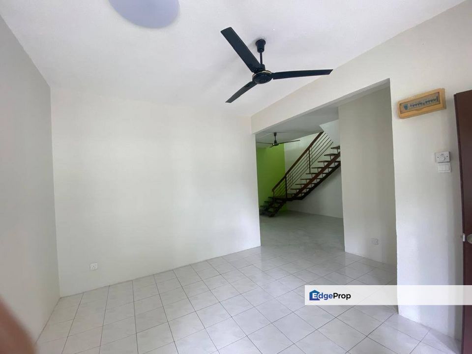 Taman Putra Perdana Puchong Double Storey SemiD Cluster Jalan 3 For SALE, Selangor, Puchong