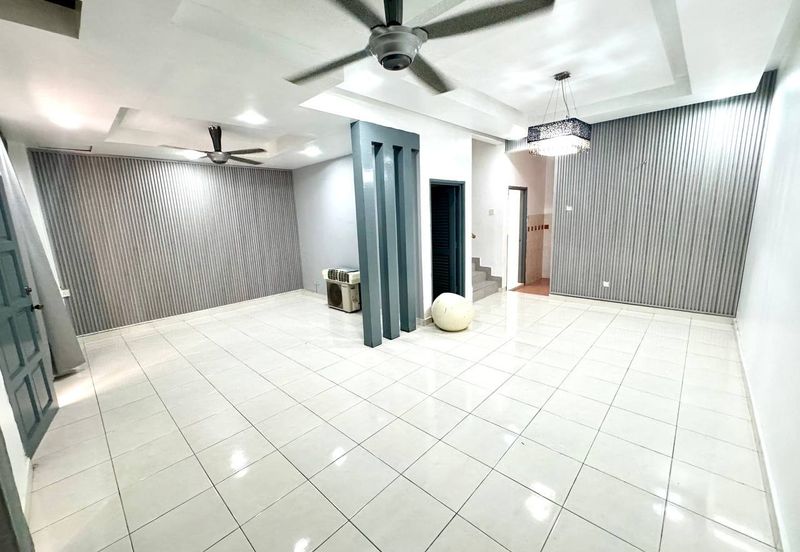 Jalan Suakasih @ Tun Hussein Onn